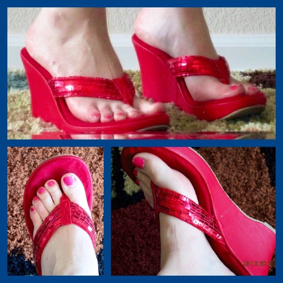 Ruby Red Sequin Wedge Sandals - Picture 2 of 4