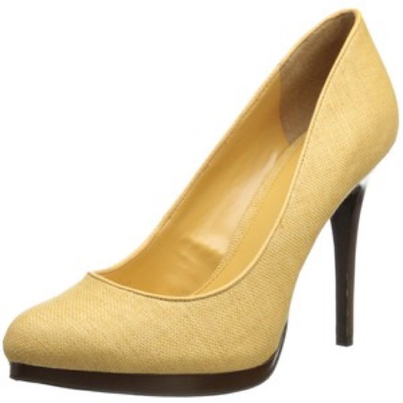 Lauren Ralph Lauren Women's Kailee Pump, 9.5 M