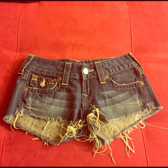 Size 25 True Religion frayed cutoff denim shorts