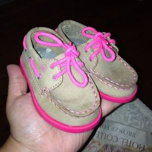 Baby sperrys