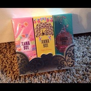 New Anna Sui Travel Purse Spray Trio