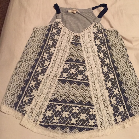 Lace front grey tank top
