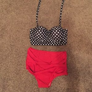 Vintage high wasted poc a dot top bikini set