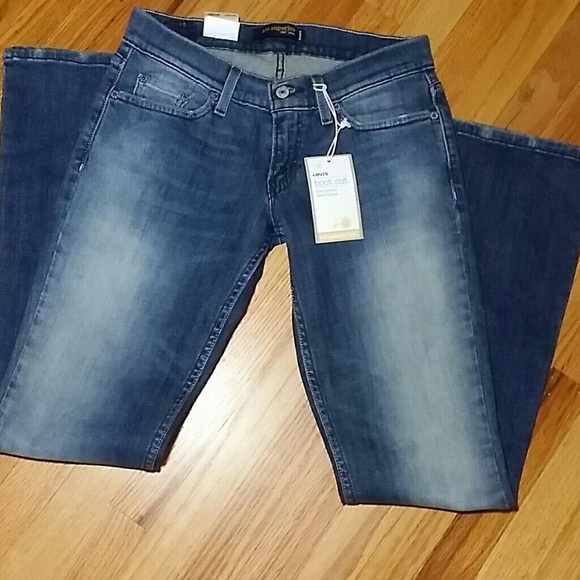 Levi's Jeans- NWT - Picture 1 of 3