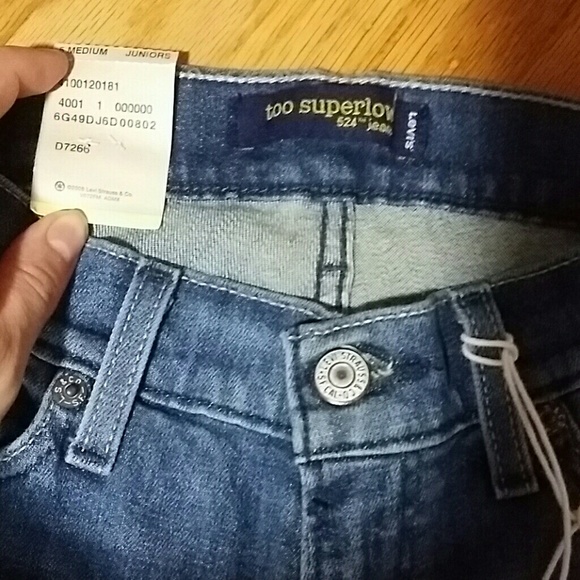 Levi's Jeans- NWT - Picture 2 of 3