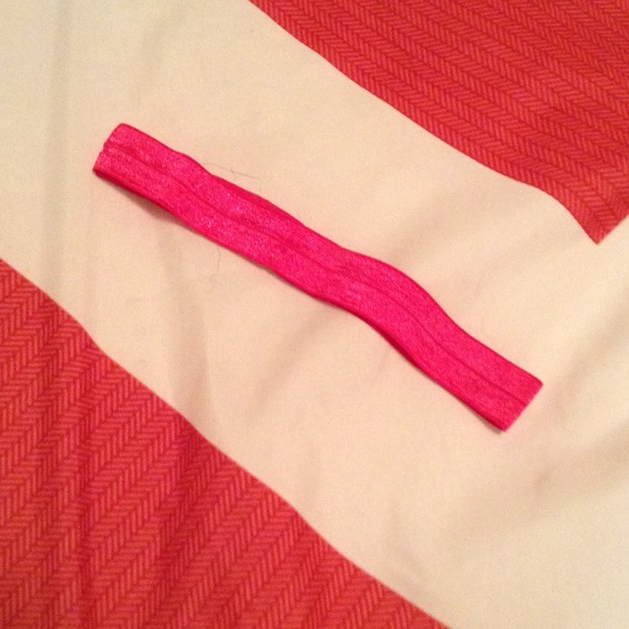 Pink head band - Picture 1 of 1