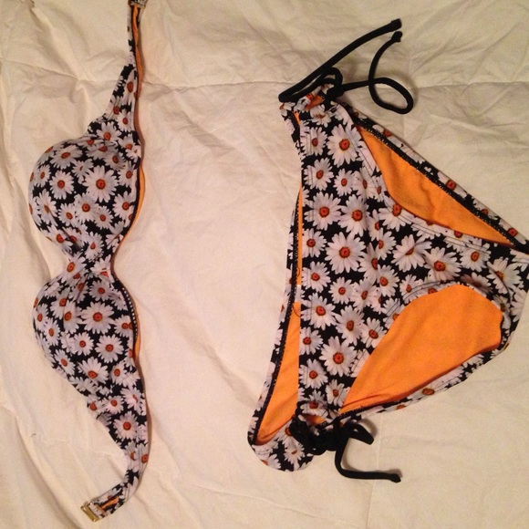 Bikini top and bottom