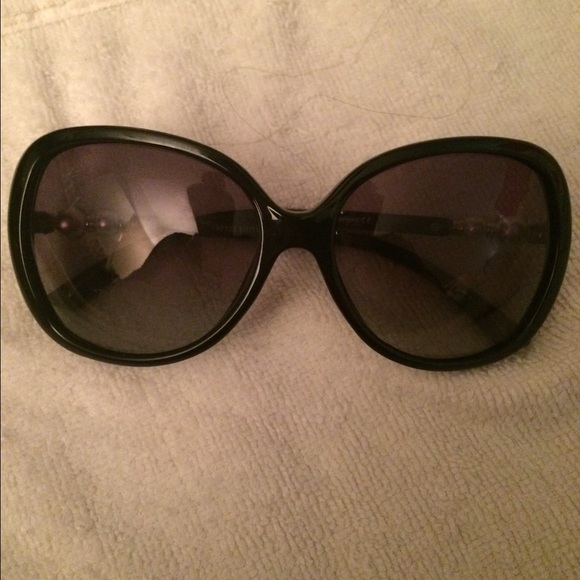 Brand new cute oversized pearl sunglasses
