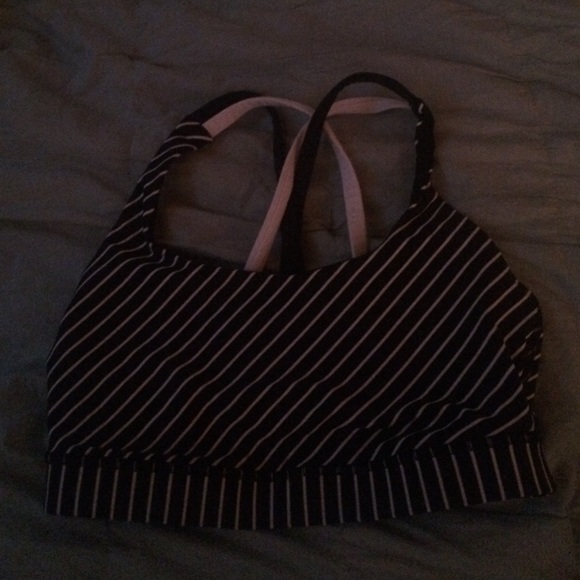 lulu lemon black & white cross back sports bra