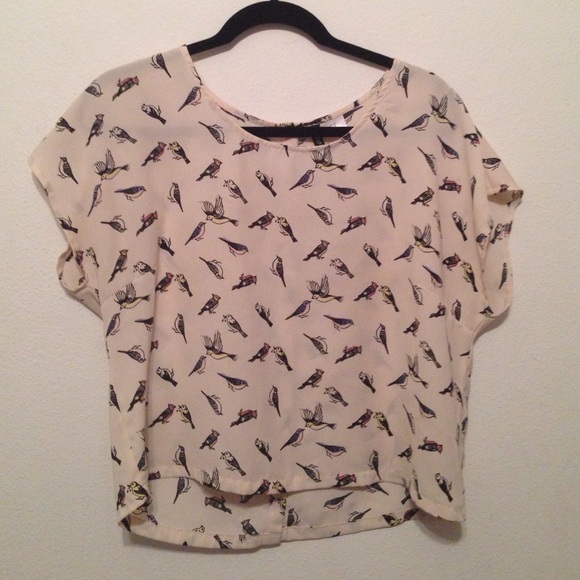 🐥Cropped boxy top🐥