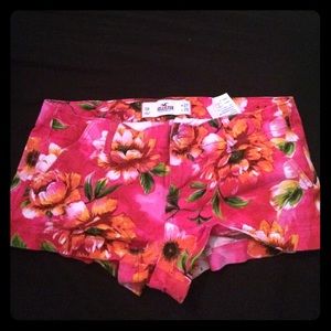 Summertime pink shorts!