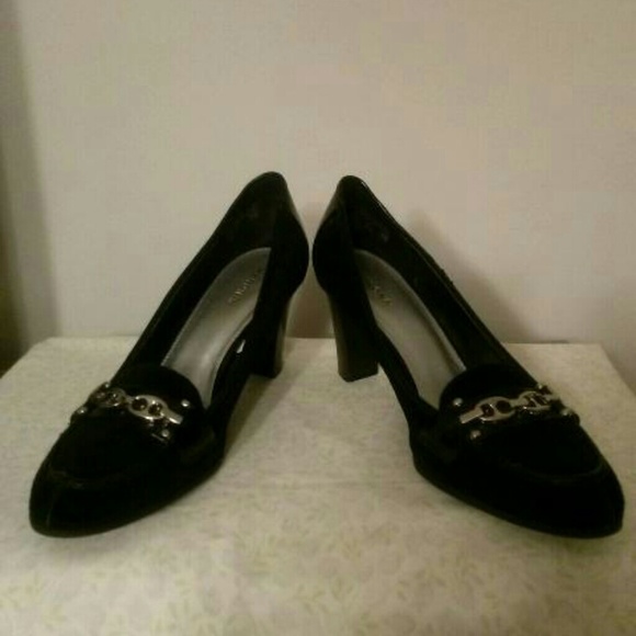 Black Faux Suede Pumps ♣