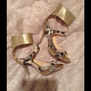 New gold Guess heels