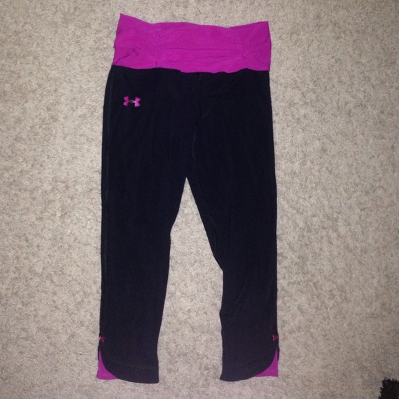 yoga pants
