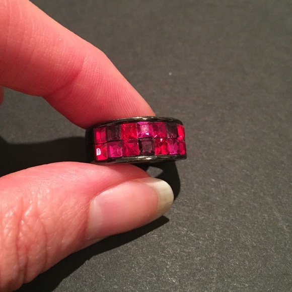 Red and pink ring