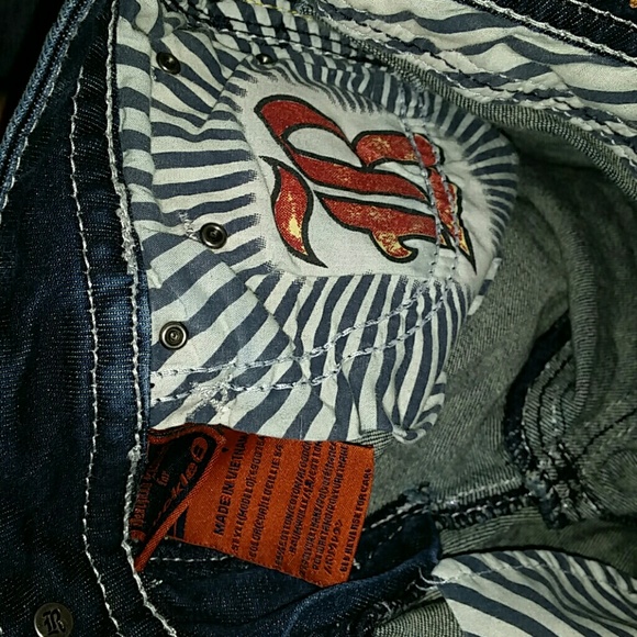 ☆ SOLD ☆ - Picture 2 of 4