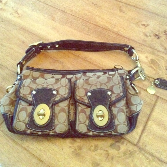 Coach Handbags - COACH Legacy bag, 💯 authentic with dust bag.