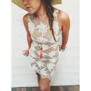 Dress large ! Reserved