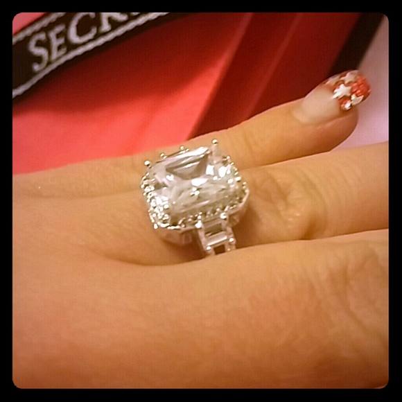 Gorgeous Square Ring