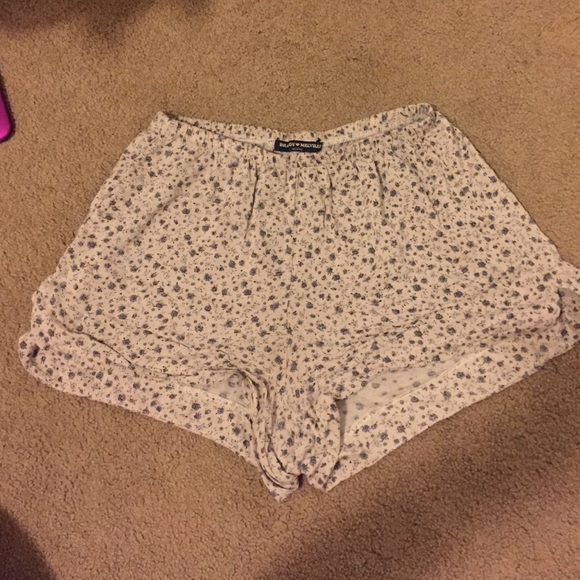 Brandy Melville shorts