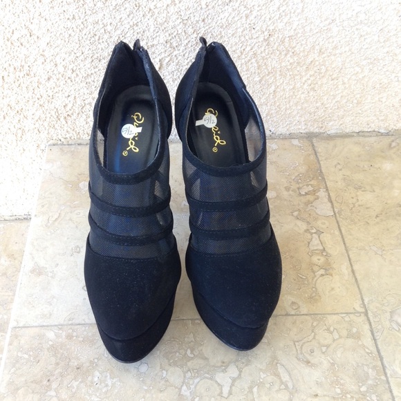 Mesh booties - Picture 2 of 4