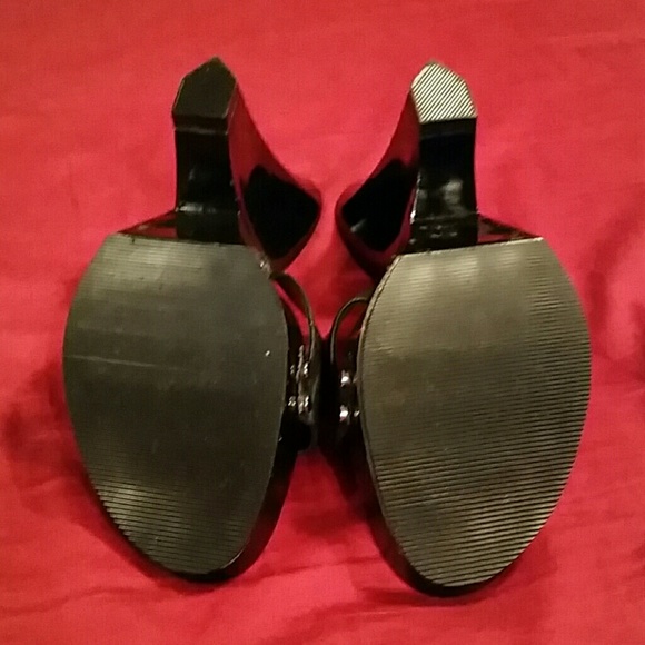 Black wedge shoe - Picture 4 of 4