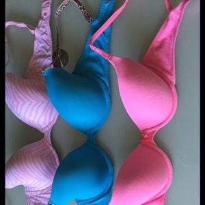PINK by Victoria's Secret bundle bra's