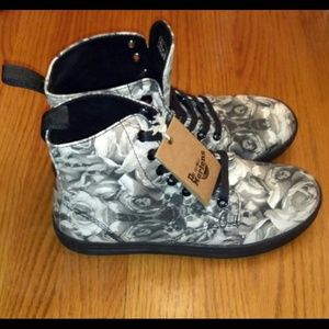 Dr. Martens Skull and Roses