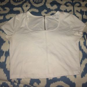 White cropped top shirt