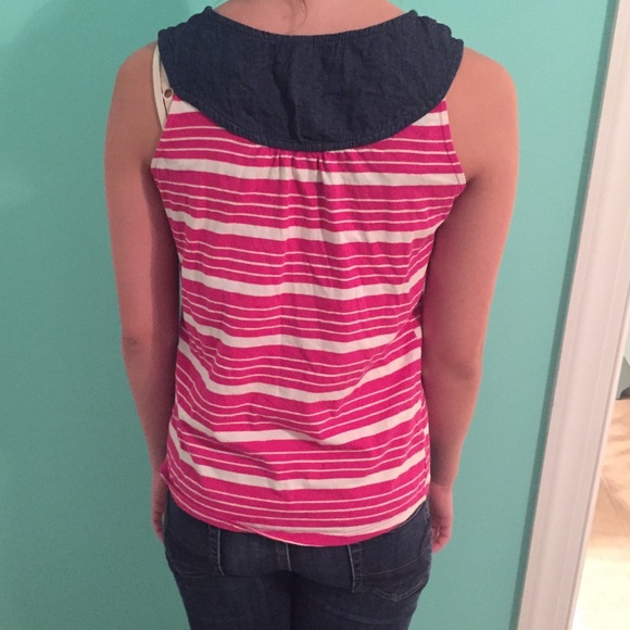 Shirt - Picture 2 of 4