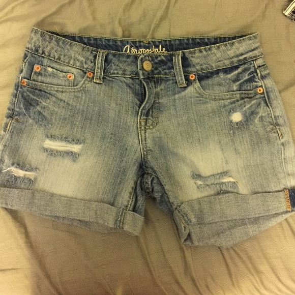 Light washed boyfriend shorts