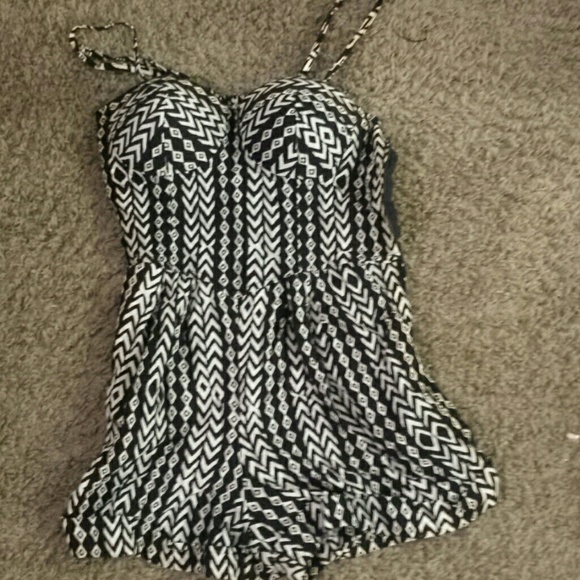 Jumpsuit - Picture 1 of 2