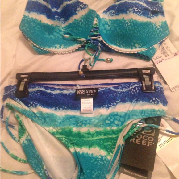 2 piece Coco Reef swimsuit