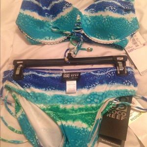 2 piece Coco Reef swimsuit