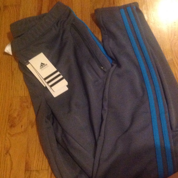 tiro 13 Adidas sweats