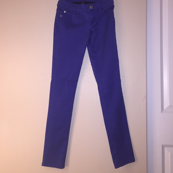 Blue skinny jeans
