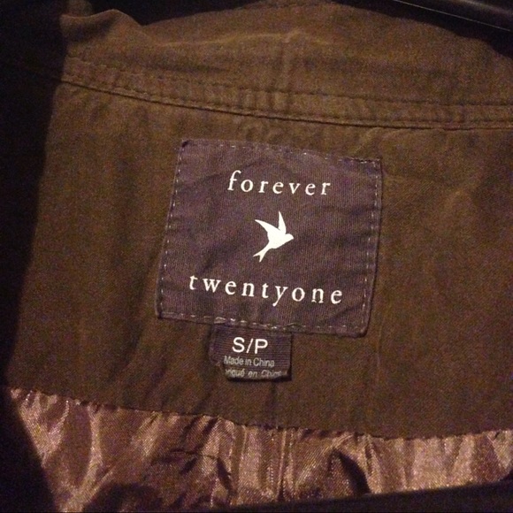 Jacket - Picture 1 of 4