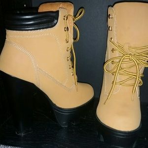 WILD DIVA BOOT HEELS