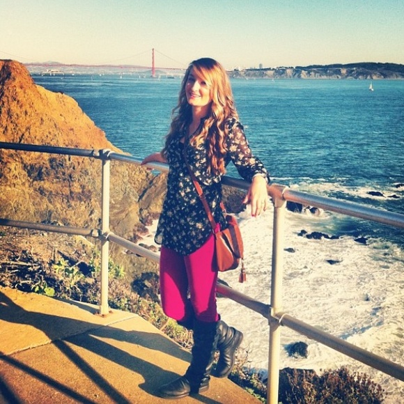 ABOUT YOUR SELLER! β€οΈπ - Picture 1 of 4