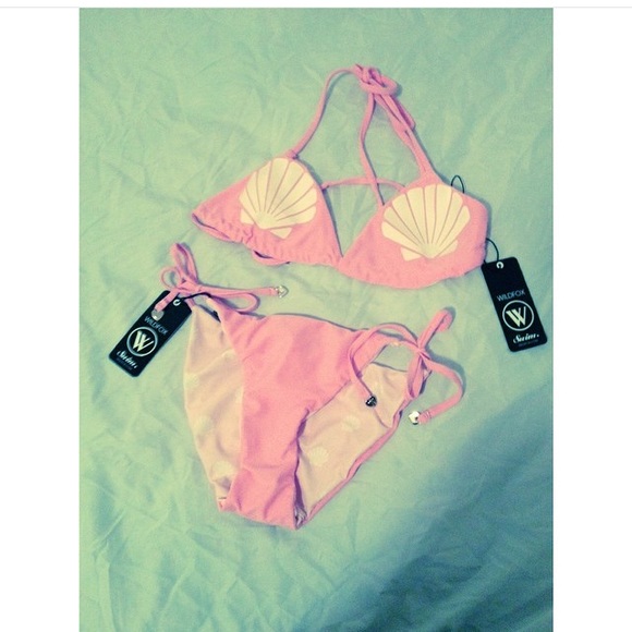Wildfox swim NWT pink mermaid bikini sz small