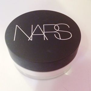 NARS loose light reflecting setting powder