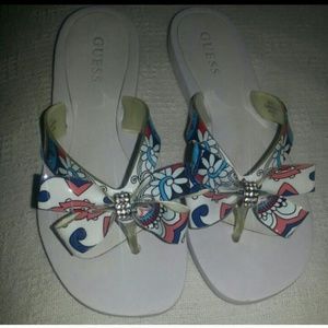 Guess flip flops