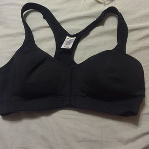 Black sports bra