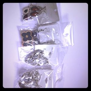 4 beautiful earrings