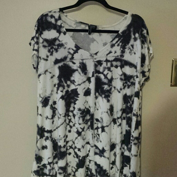 Very light flowing tie dye look top.