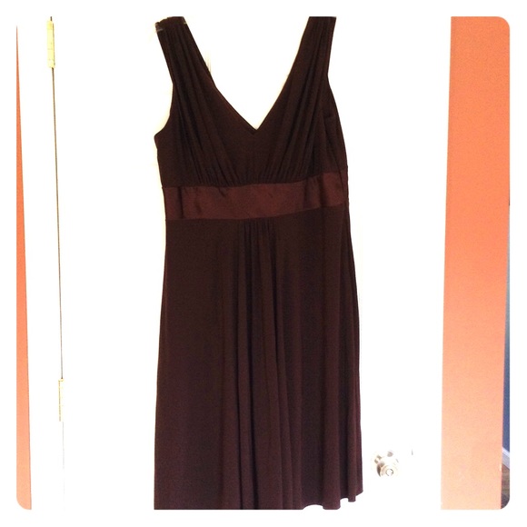🚫SOLD🚫Brown formal knee length dress