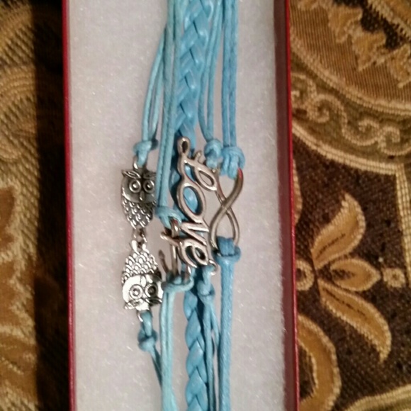 Bracelet