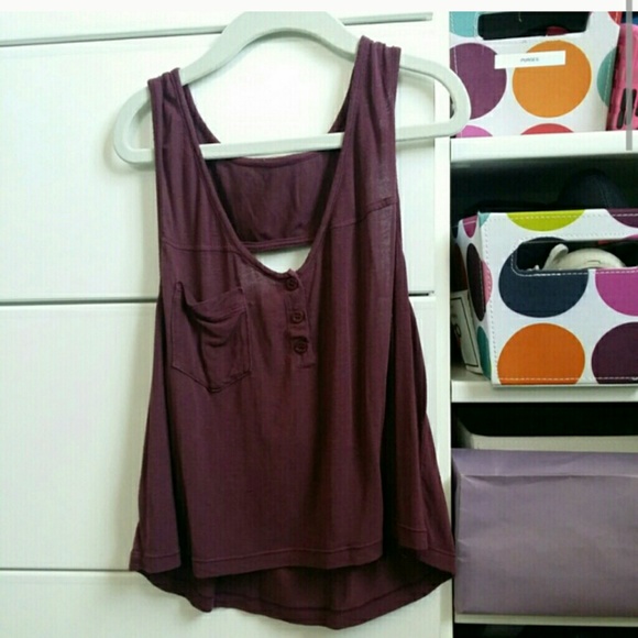 Maroon Cropped Tank