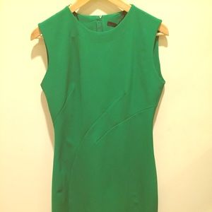 Body conscious green dress