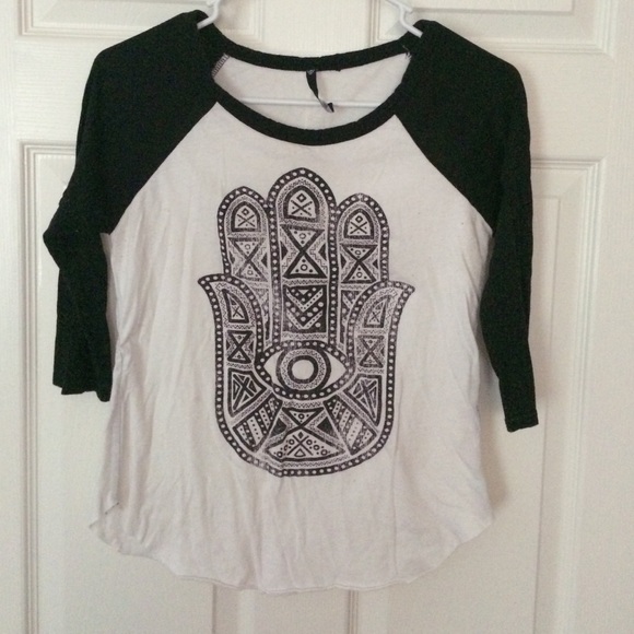 Hamsa t-shirt